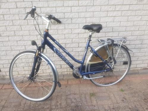 Damesfiets meisjesfiets Trek I300 navigator fiets, Fietsen en Brommers, Fietsen | Dames | Damesfietsen, Zo goed als nieuw, Versnellingen