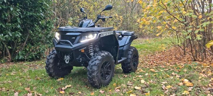 Zeer nette Artic Cat Alterra 700 4x4 quad met auto kenteken, Motoren, Quads en Trikes, 1 cilinder, Ophalen