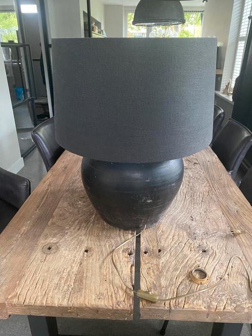 XL Oude Kruiklamp zwart met zwarte XL kap, Huis en Inrichting, Lampen | Tafellampen, Zo goed als nieuw, Minder dan 50 cm, Ophalen