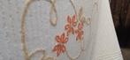 Prachtige Vintage Chenille sprei Met Oranje bloem, Huis en Inrichting, Woonaccessoires | Plaids en Woondekens, Ophalen of Verzenden