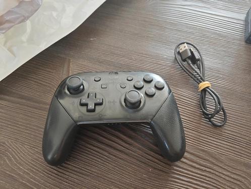Nintendo Switch Pro Controller, Spelcomputers en Games, Games | Nintendo Switch, Zo goed als nieuw, 1 speler, Vanaf 3 jaar, Ophalen of Verzenden