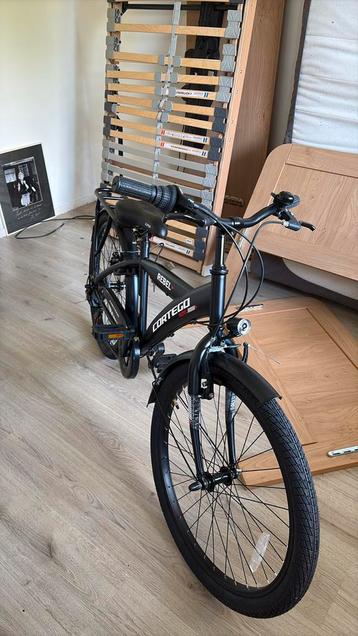 Nieuwe kinder fiets in de winkel 240 euro beschikbaar voor biedingen