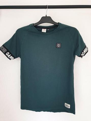 Vingino t-shirt groen. Zgan. Maat 164 beschikbaar voor biedingen