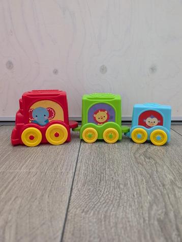 Fisher price stapel en go treintje choo choo beschikbaar voor biedingen