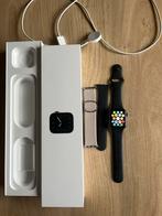 Apple Watch Series 5 40mm, Sieraden, Tassen en Uiterlijk, Smartwatches, Gebruikt, Zwart, IOS, Ophalen of Verzenden
