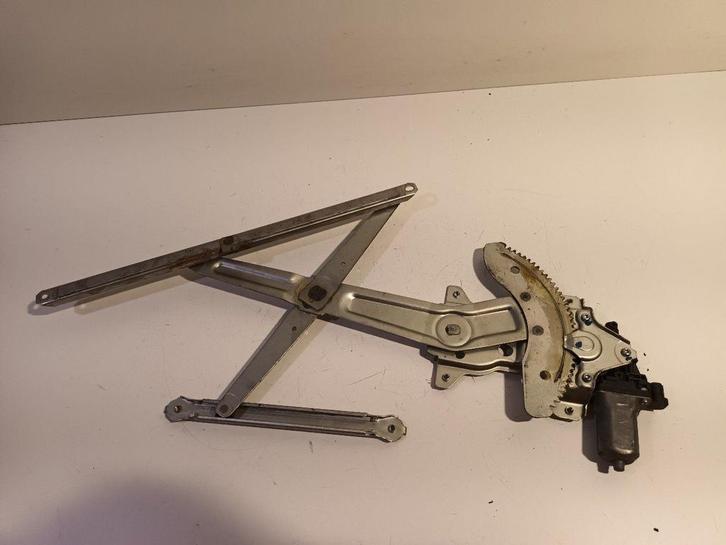 Raammechaniek elektrisch links voor Suzuki Alto, Auto-onderdelen, Ruiten en Toebehoren, Suzuki, Gebruikt, Herkomst onderdeel bekend