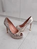 Guess Pumps Goud/Crème Luipaardprint. Maat 38, Ophalen of Verzenden, Zo goed als nieuw, Overige kleuren, Pumps