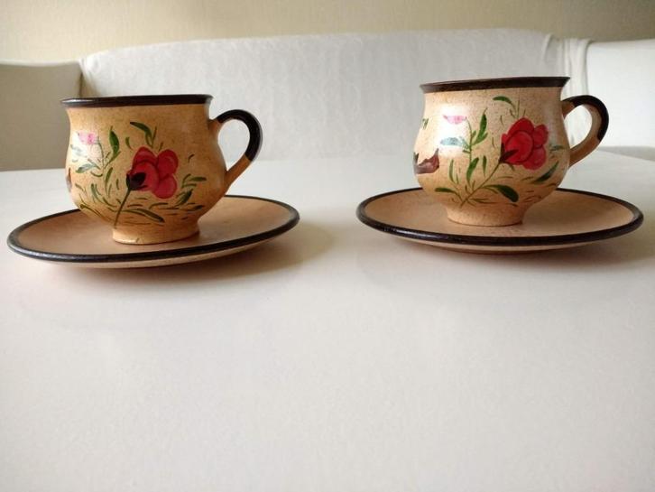 2 x Griekse kop en schotel Kreta, Griekenland handgemaakt, Huis en Inrichting, Keuken | Servies, Nieuw, Kop(pen) en/of Schotel(s)