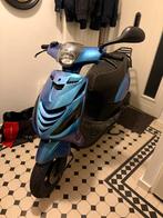Zip 50cc, Fietsen en Brommers, Scooters | Piaggio, Ophalen of Verzenden, Zo goed als nieuw, Benzine, Zip