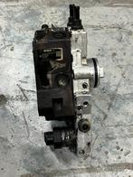Mercedes Hogedrukpomp A6460700301 Bosch, Auto-onderdelen, Brandstofpompen, Ophalen, Gebruikt