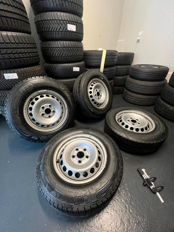 Volkswagen crafter Velgen Continental & Goodyear Winterset beschikbaar voor biedingen