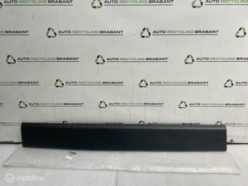 Sierlijst Zijwand Renault Master Opel Movano 828210160R beschikbaar voor biedingen