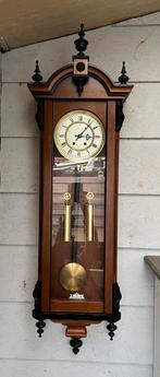 Grote en zeer nette snaar regulateur, Ophalen