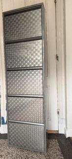 IKEA stalen schoenenkast, industrieel uiterlijk, Huis en Inrichting, Kasten | Schoenenkasten, Ophalen, Gebruikt, Industrieel