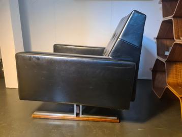 Twee Vintage club fauteuils, jaren 60 70 beschikbaar voor biedingen