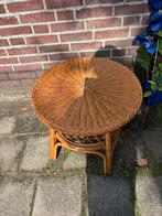 Rotan rieten tafeltje voor maar 17,50  ophalen, 45 tot 60 cm, Minder dan 55 cm, Rond, Ophalen of Verzenden