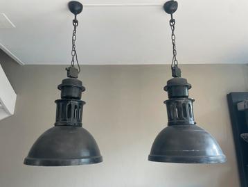 Industriële Hanglampen - Set van 2 beschikbaar voor biedingen