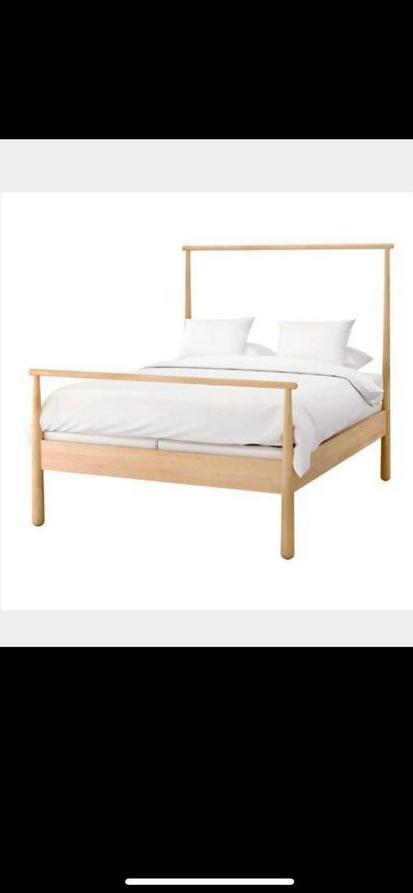 Bed van hout. 140 x 160 cm. Gjöra, Huis en Inrichting, Slaapkamer | Bedden, Zo goed als nieuw, Tweepersoons, 140 cm, Hout, Ophalen