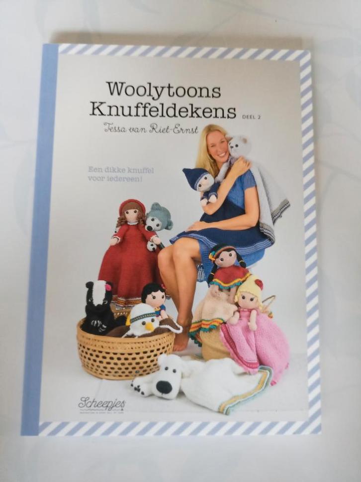 Woolytoons Knuffeldekens - Tessa van Riet-Ernst, Boeken, Hobby en Vrije tijd, Zo goed als nieuw, Breien en Haken, Geschikt voor kinderen
