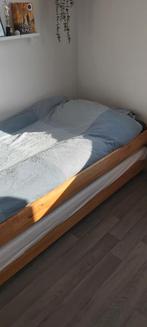Bed , logeerbed., Ophalen, Zo goed als nieuw, Tweepersoons, Hout
