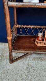 Vintage manou schappen kastje, nachtkastje, rotan rekje, Gebruikt, Vintage, Ophalen of Verzenden, Nvt