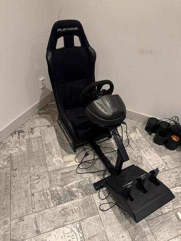 Playseat met thrustmaster beschikbaar voor biedingen