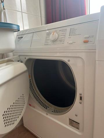 Miele T8303 Wasdroger - Goed Onderhouden! beschikbaar voor biedingen