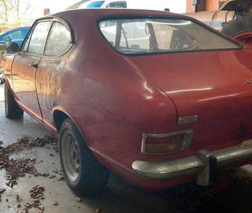 Gevraagt loop sloop opel  senator of commodore c, Auto's, Peugeot, Particulier, Benzine, C, Hatchback, Handgeschakeld, Origineel Nederlands