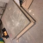 Gratis af te halen 2 tegels 100x100, Tuin en Terras, Tegels en Klinkers, Gebruikt, Ophalen of Verzenden, 10 m² of meer, Beton