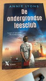 Annie Lyons - De ondergrondse leesclub, Annie Lyons, Ophalen of Verzenden, Zo goed als nieuw, Nederland