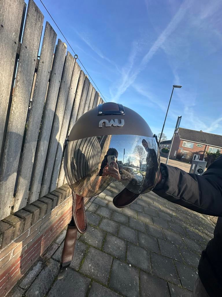 NAU Helm - Zo goed als nieuw, Maat M, Fietsen en Brommers, Brommerhelmen, Ophalen, Zo goed als nieuw, Medium