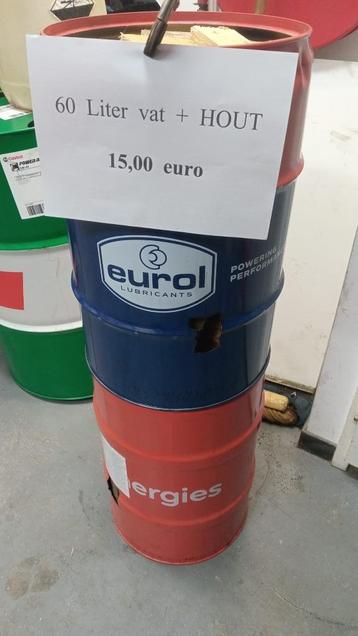 olievat 60 & 200 liter beschikbaar voor biedingen