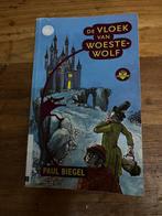 De Vloek van Woestewolf - Paul Biegel, Ophalen of Verzenden, Gelezen, Fictie algemeen