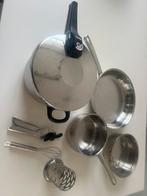 Wmf pannen/ keukenspullen, Huis en Inrichting, Keuken | Potten en Pannen, Ophalen of Verzenden, Zo goed als nieuw, Rvs, Pannenset