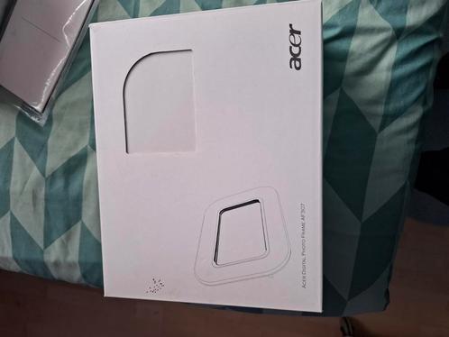 Acer Digital Photo Frame AF307 - Zo goed als nieuw, Audio, Tv en Foto, Fotografie | Digitale fotolijsten, Zo goed als nieuw, 8 tot 12 inch
