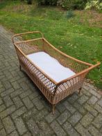 Rotan peuterbedje, Ophalen, Gebruikt, Ledikant