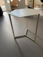 Zuiver bijzettafel, Huis en Inrichting, Tafels | Bijzettafels, Ophalen, Minder dan 55 cm, Metaal of Aluminium, Rond