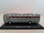 Van Hool 306 1958, touringcar in vitrinebox, Hobby en Vrije tijd, Modelauto's | 1:43, Overige merken, Ophalen of Verzenden, Zo goed als nieuw