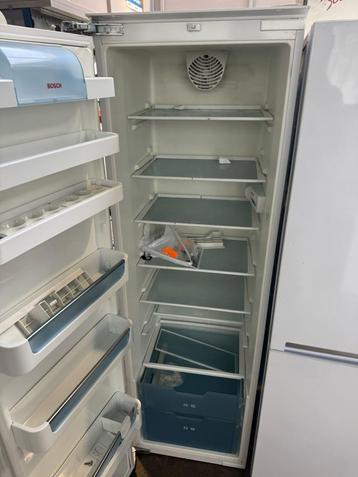 Bosch koelkast 178 cm deur op deur schoon garantie  beschikbaar voor biedingen