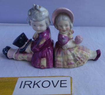 VICTORIAANSE STIJL BOEKSTEUNEN * Een Paar * beschikbaar voor biedingen