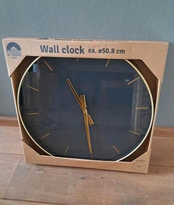 🕞 NIEUWE WANDKLOK MUURKLOK KLOK DIAMETER 50.⁸ CM  beschikbaar voor biedingen