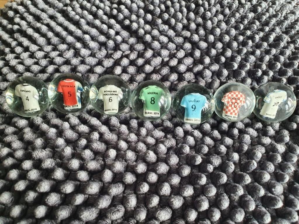 7 nieuwe knikkers (bonken) over WK2014 Brasil, Kinderen en Baby's, Speelgoed | Buiten | Los speelgoed, Nieuw, Ophalen of Verzenden