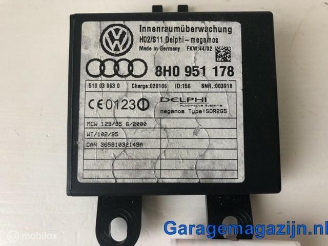 Alarmmodule delphi 8H0951178 Audi A4 Cabrio B6 2003, Auto-onderdelen, Elektronica en Kabels, Audi, Gebruikt, Ophalen of Verzenden