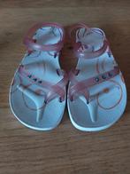 Leuke sandalen met roze bandjes - Maat 41, Kleding | Dames, Schoenen, Ophalen, Sandalen of Muiltjes, Zo goed als nieuw, Roze