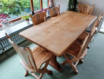 Robuuste massief Eiken Eettafel met 6 Stoelen beschikbaar voor biedingen