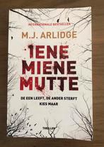 M.J. Arlidge - Iene Miene Mutte, Boeken, Thrillers, Ophalen of Verzenden, Zo goed als nieuw, Nederland, M.J. Arlidge