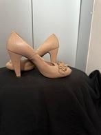 Vic pumps made in Italy maat 38, Ophalen of Verzenden, Zo goed als nieuw