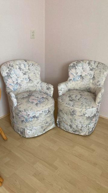 Vintage Fauteuils met Bloemenmotief - Set van 2 beschikbaar voor biedingen