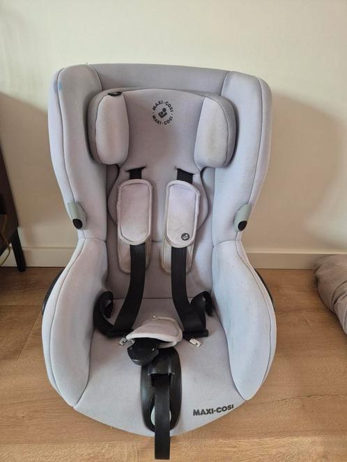 Maxi-Cosi Axiss autostoel (draaibaar), Kinderen en Baby's, Autostoeltjes, Gebruikt, Maxi-Cosi, 9 t/m 18 kg, Autogordel, Ophalen