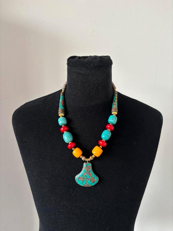 Tibetaanse ketting met turkoois edelstenen, Sieraden, Tassen en Uiterlijk, Kettingen, Nieuw, Steen of Mineraal, Blauw, Met edelsteen